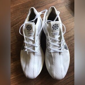 Mens Nike pegasus turbo (size 12)